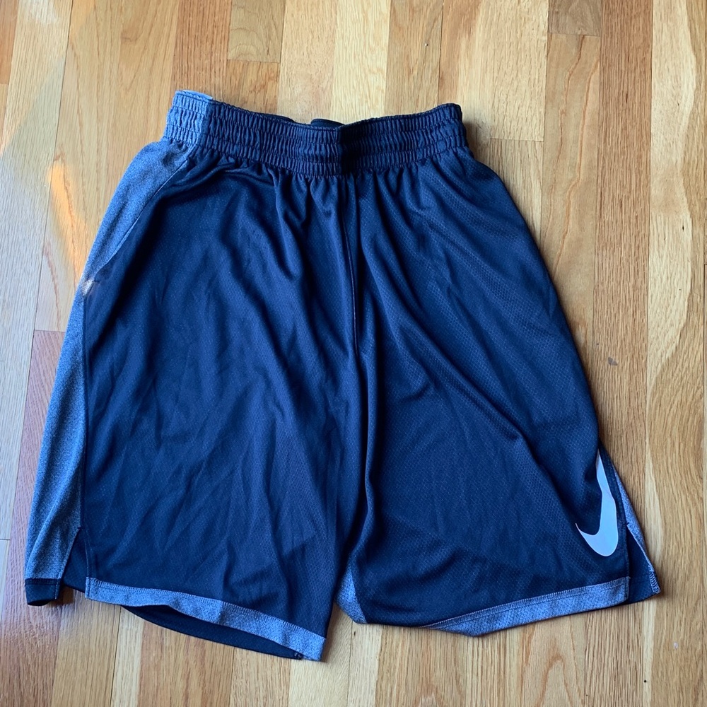 Nike Men’s black grey basketball Shorts with White Swoosh